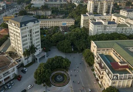 Sự Bùng Nổ Của Video Ngắn và Trí Tuệ Nhân Tạo: Vai Trò Thiết Yếu Của Đào Tạo Kỹ Năng Sáng Tạo Nội Dung_Khóa học edit video cho người mới bắt đầu