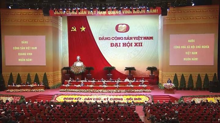 Angela Phương Trinh dẫn đầu - Cảm hứng video marketing từ Hotspot Matrix